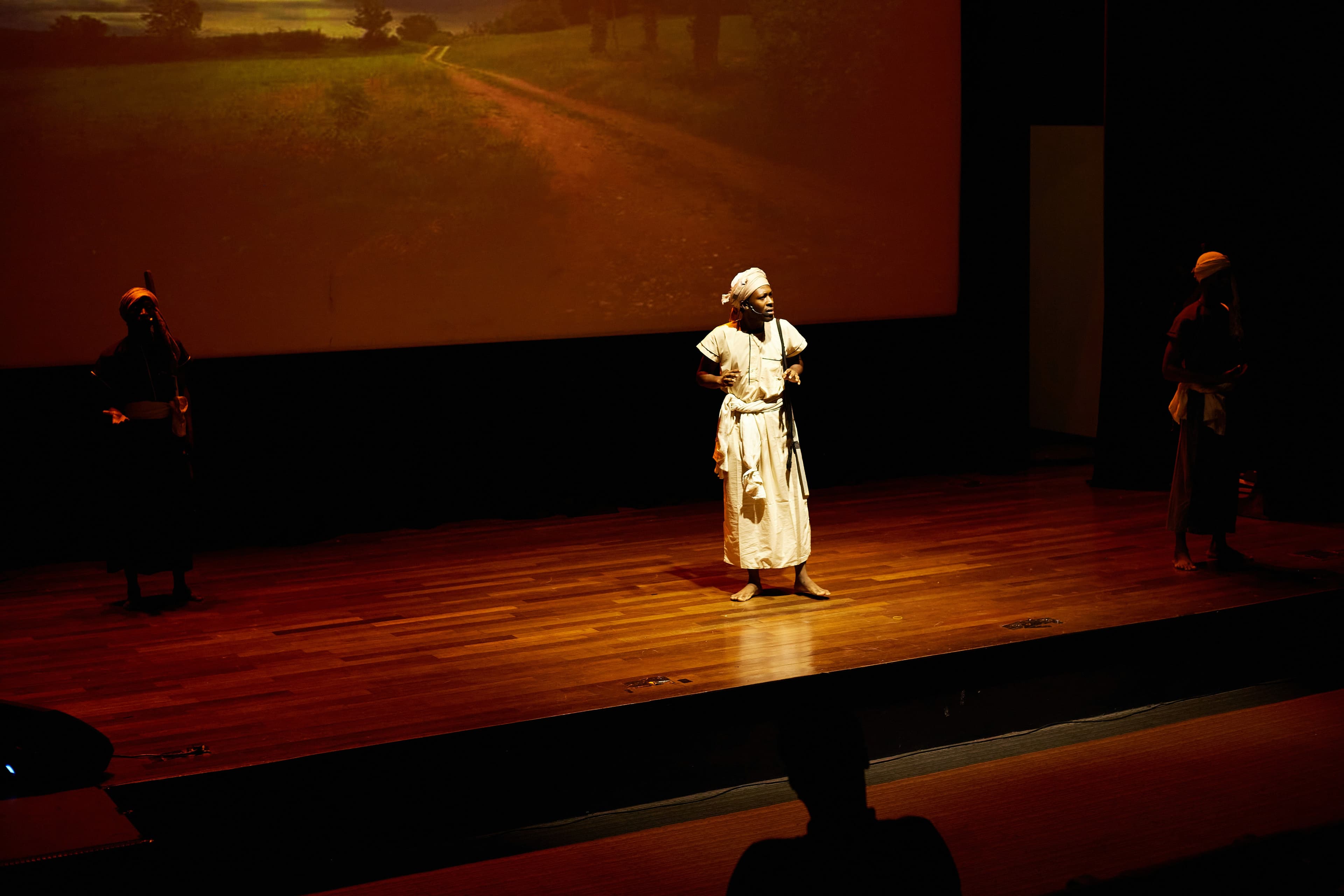 The Discourse, photo 7 of 7